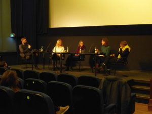 Allesandersplatz. Dokumentarfilm und Diskussion